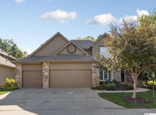 2226 S 89th Ct, Omaha, NE 68124