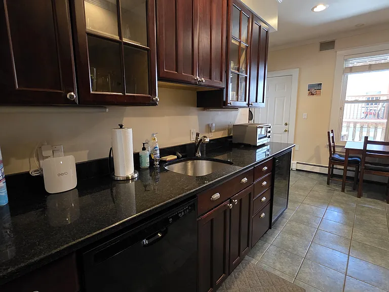 347 W 4th St #2 — Photo 9