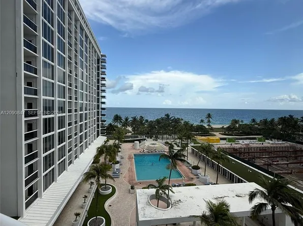 10275 Collins Ave, Bal Harbour, FL