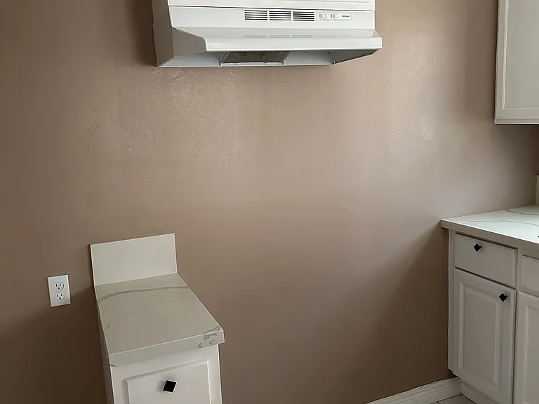 420 E Lime Ave — Photo 21
