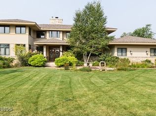 151 Galway Rd, Lemont, IL 60439