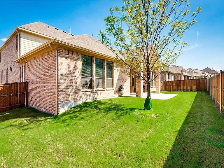 917 Pleasant View Dr — Photo 27