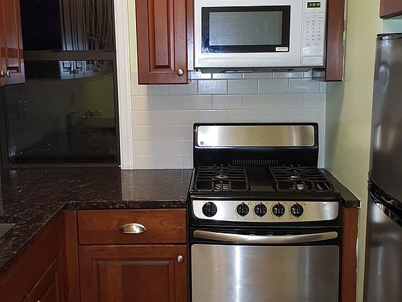 4th image of 79 S Highland Ave APT B4