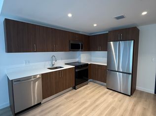 3655 NW 11th St #A1, Miami, FL 33125