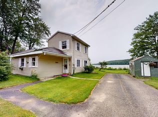 3 Loon Dr, Lewiston, ME 04240