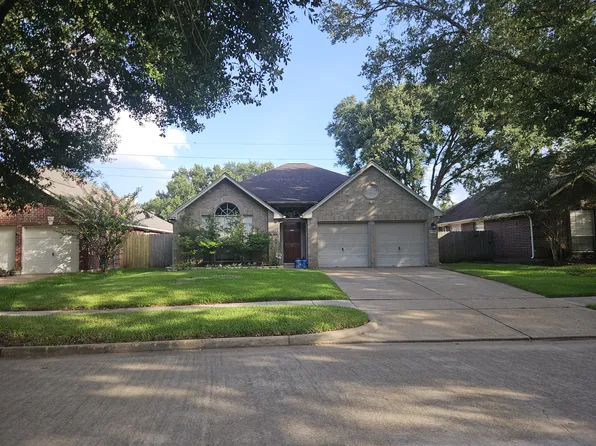 4530 Topaz Trail Dr, Sugar Land, TX 77479