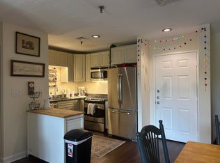 90 Quincy Shore Dr APT 303, Quincy, MA 02171