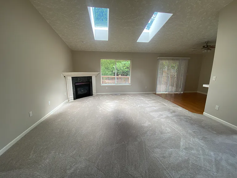 748 Mule Deer St NW — Photo 3