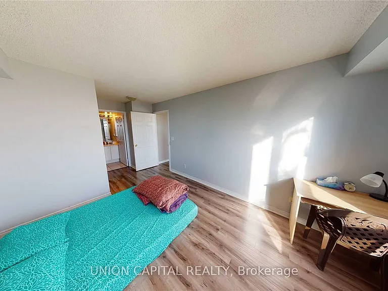 5039 Finch Ave E #1906 — Photo 11