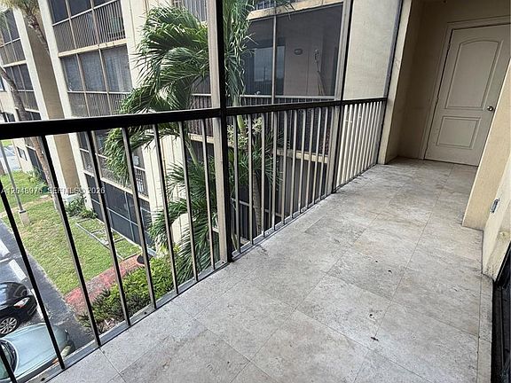5th image of 8635 NW 8th St APT 303