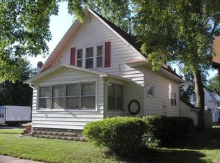 1226 Leavitt St, Waterloo, IA 50702