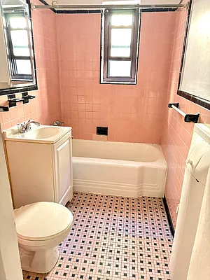 Rented by Voro NYC | media 4