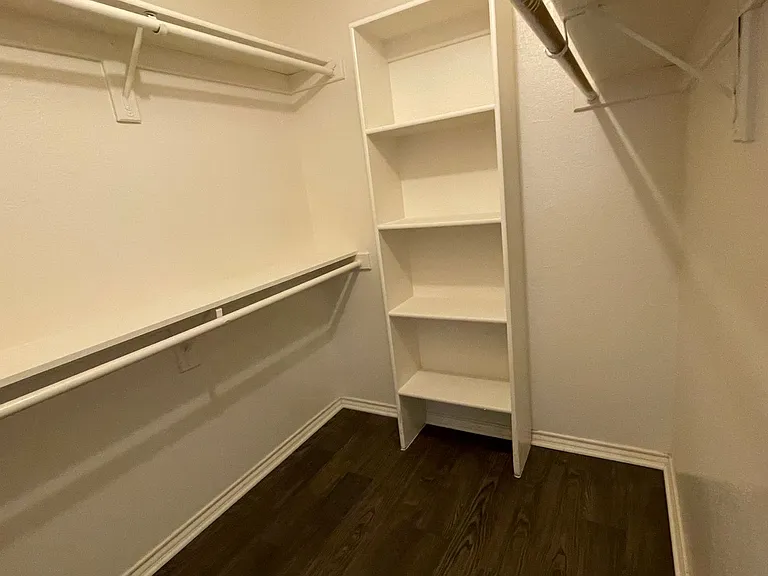 202 Chamblin Dr — Photo 28