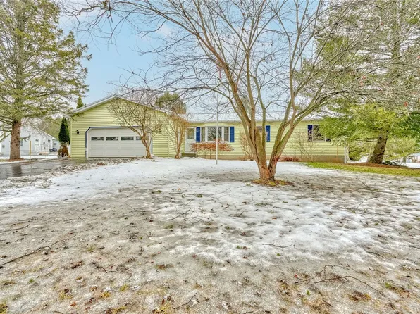 23 Cheese Factory Rd, Honeoye Falls, NY 14472