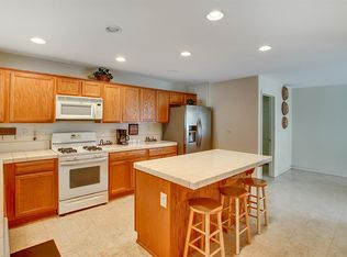 9262 Rushing Creek Way, Elk Grove, CA 95624