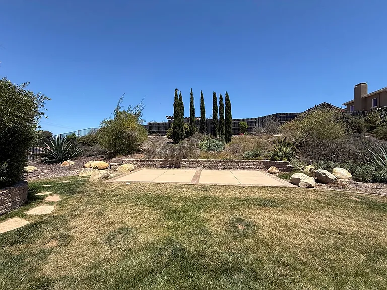 1137 Trilogy Cir — Photo 57