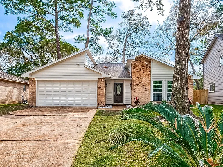 635 Tarpaulin Way — Photo 1