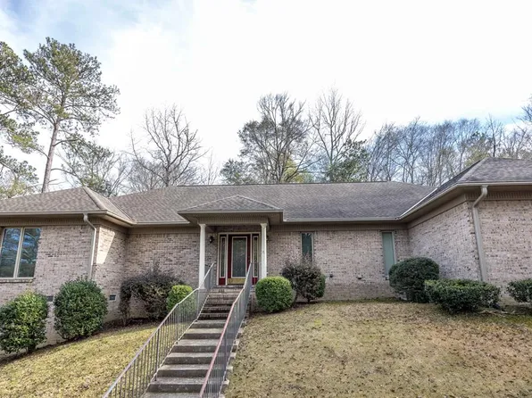 1424 Dartmouth Rd, Columbus, GA 31904