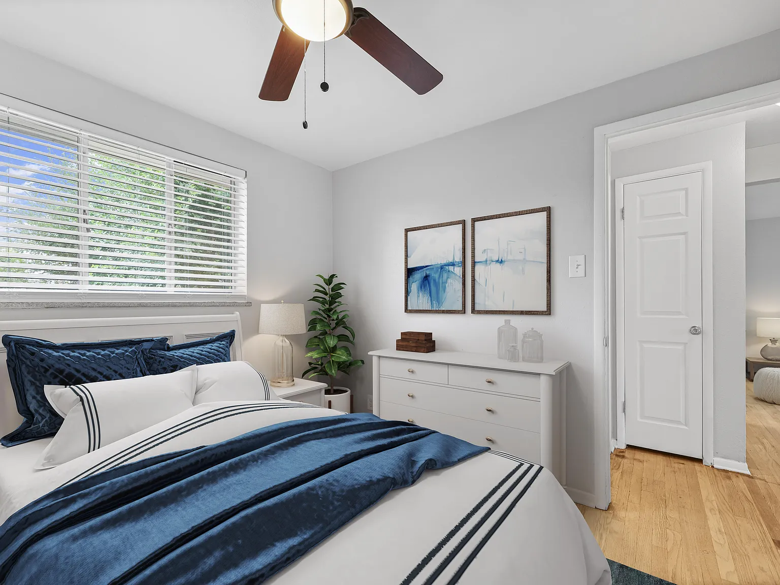 1213 Vance St — Photo 4