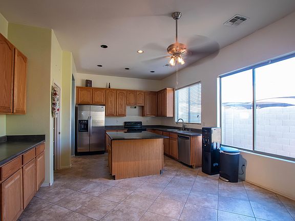 5th image of 2138 S Valle Verde Cir