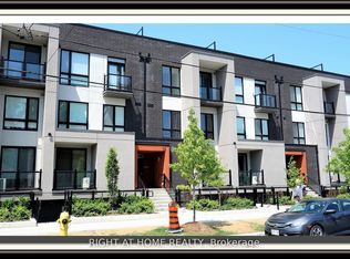 14 Marquette Ave #5, Toronto, ON M6A 1X9
