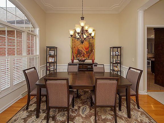 4th image of 118 Iken Cir