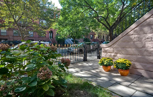 Sold by Brown Harris Stevens | media 10