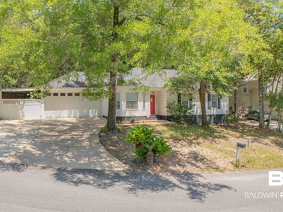 4th image of 209 Montclair Loop