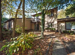 5040 Stellhorn Rd, Fort Wayne, IN 46815