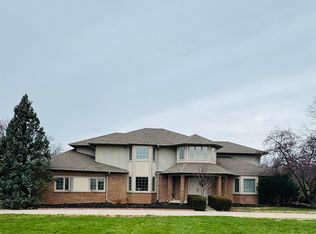 1178 W Lakeview Dr, Peru, IN 46970