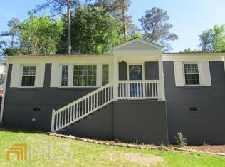 4594 Shadow Lawn Dr, Macon, GA