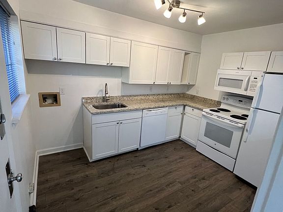 4th image of 709 Barton Ave