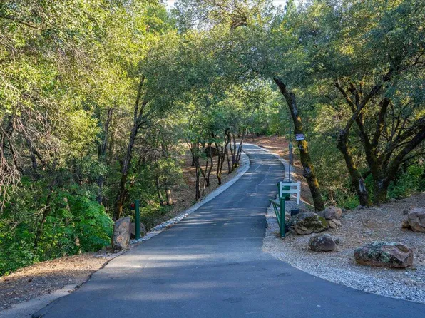 25841 State Highway 299 E, Bella Vista, CA 96008