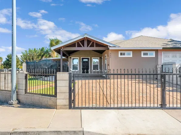 207 I St, Mendota, CA 93640