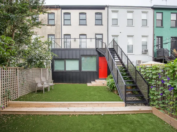 339 Hoyt St #A, Brooklyn, NY 11231