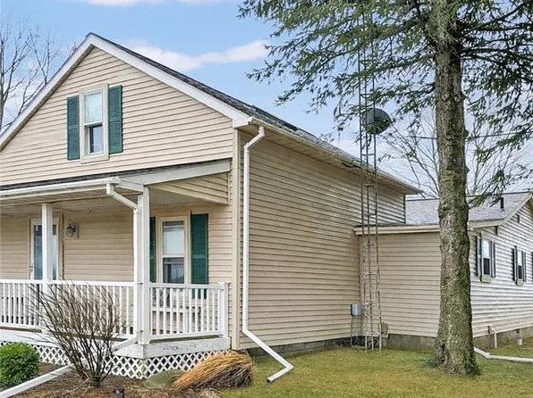 335 State Route 121 N, New Paris, OH 45347