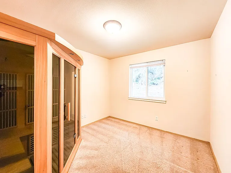 23115 Alder Dr — Photo 10