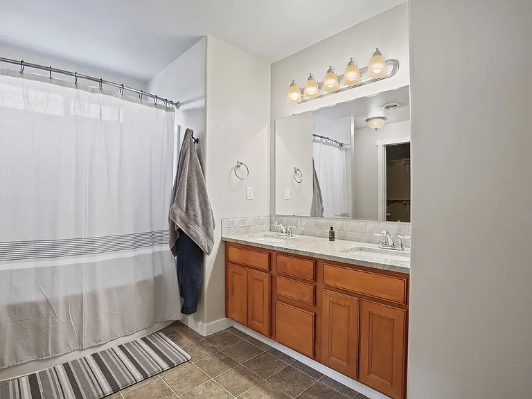 7238 S Culbertson Way — Photo 12