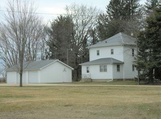 1448 340th St, Osage, IA 50461