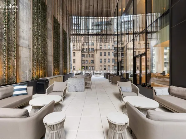 138 East 50th Street image 46 of 50