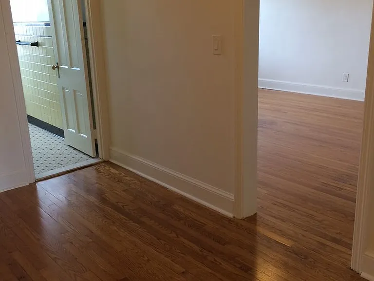 684 Farmington Ave #4-6 — Photo 13