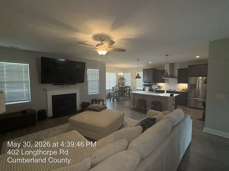 402 Longthorpe Rd — Photo 10