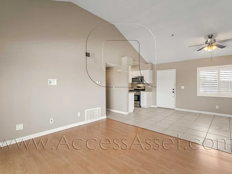 4109 Carol Dr #H — Photo 5