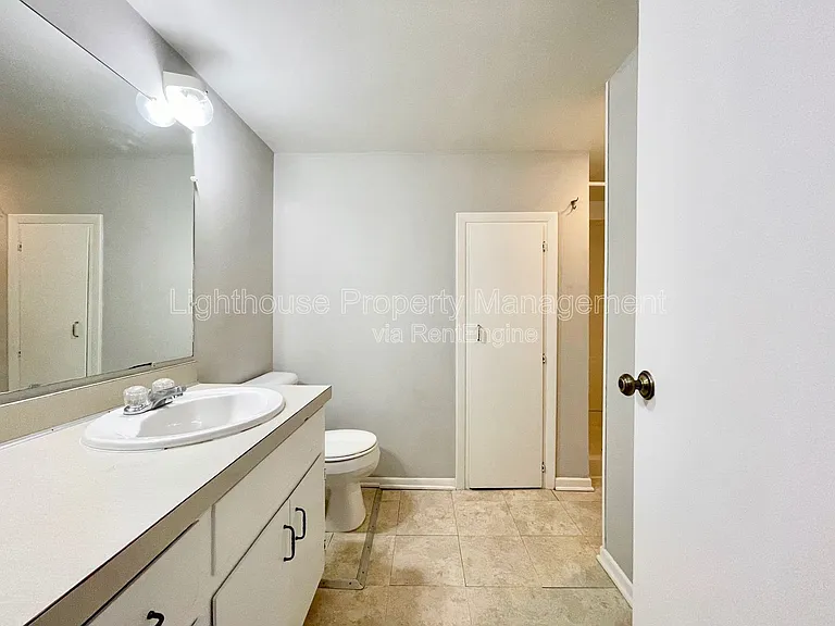 3580 Marine St SW #1 — Photo 9