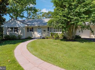 7112 Marlan Dr, Alexandria, VA 22307