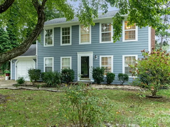 1514 Pine Mountain Rd, Charlotte, NC 28214