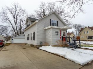 1015 S 11th Ave, Wausau, WI 54401