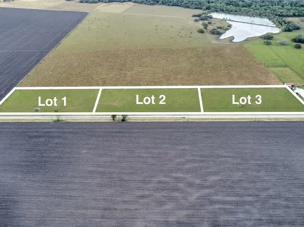 2 County Road 205, Ganado, TX 77962