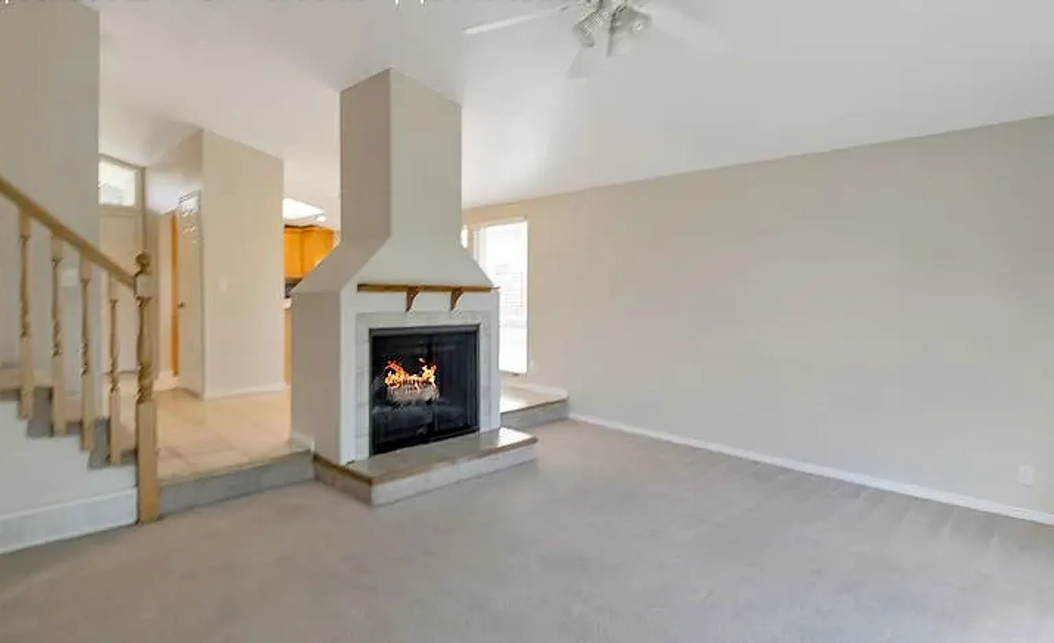 848 W 4050 S Duplex — Photo 2