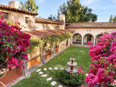 114 Los Altos Dr, Pasadena, CA, 91105